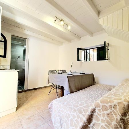 Piccolo Modern Suites Old Town Родос Экстерьер фото