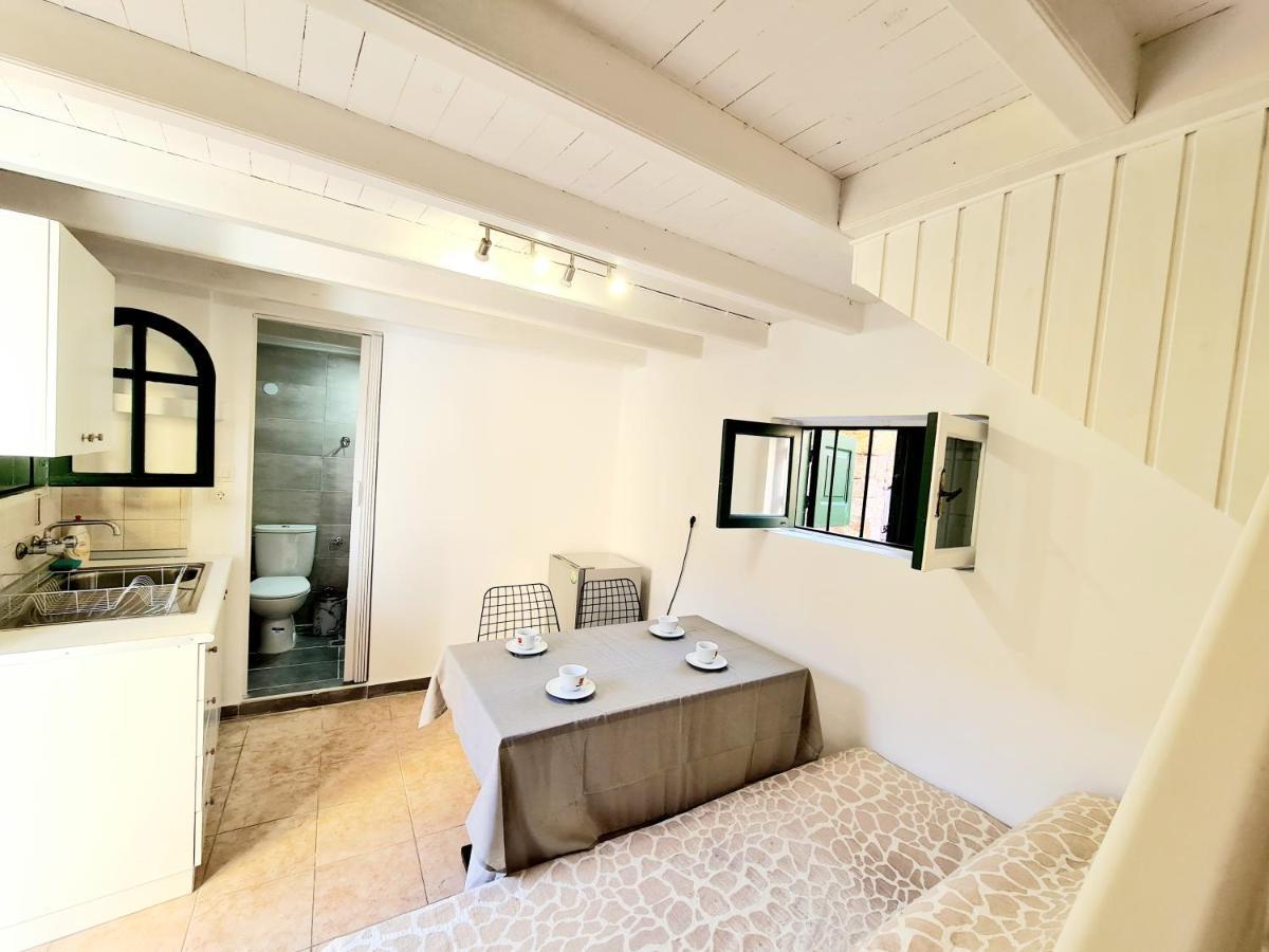 Piccolo Modern Suites Old Town Родос Экстерьер фото